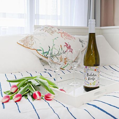 Silver Lodge Ezuestpart Apartman Siofok Dış mekan fotoğraf