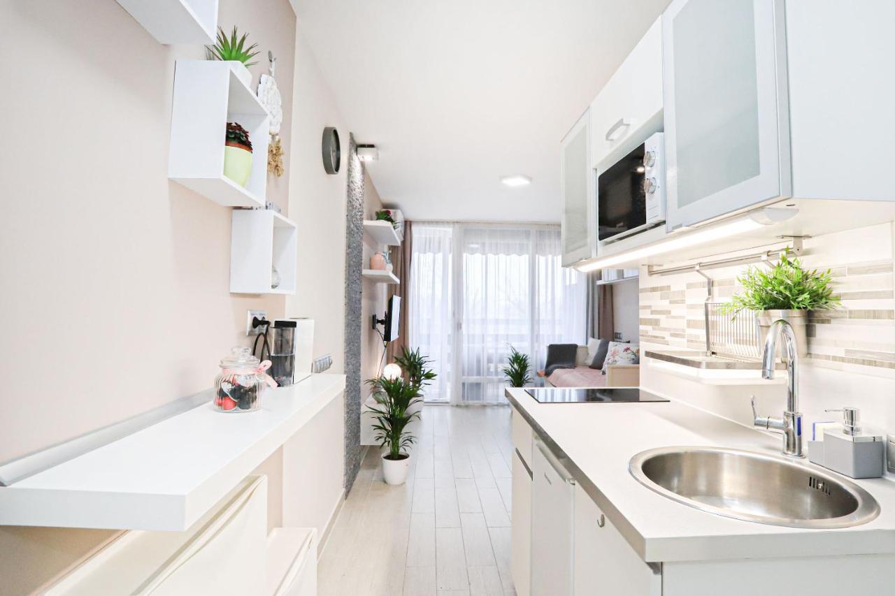 Silver Lodge Ezuestpart Apartman Siofok Dış mekan fotoğraf