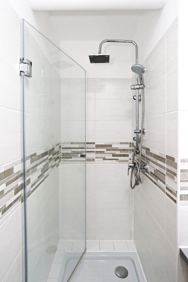 Silver Lodge Ezuestpart Apartman Siofok Dış mekan fotoğraf